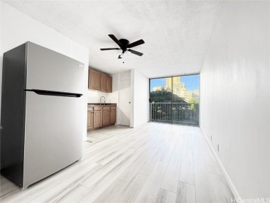 Come discover one of the least expensive FEE SIMPLE condos on Ala Wai Golf Course in Hawaii - for sale on GolfHomes.com, golf home, golf lot