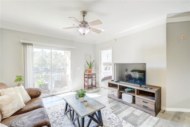 Spacious and updated 2/2 floor plan with private interior on Gateway Golf and Country Club in Florida - for sale on GolfHomes.com, golf home, golf lot