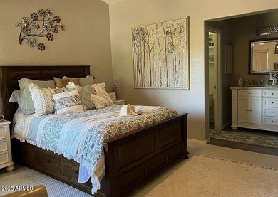 SELLER FINANCING OPTION. This well kept 3-beds, 2-bath home is on The Golf Club At Johnson Ranch in Arizona - for sale on GolfHomes.com, golf home, golf lot