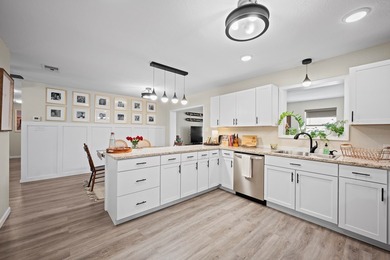 Updated Coastal Home  Golf Cart to Rockport Beach  2 Living on Rockport Country Club in Texas - for sale on GolfHomes.com, golf home, golf lot