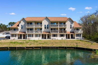Welcome to this delightful 2-bedroom, 2-bathroom condo in the on Heron Point Golf Club in South Carolina - for sale on GolfHomes.com, golf home, golf lot