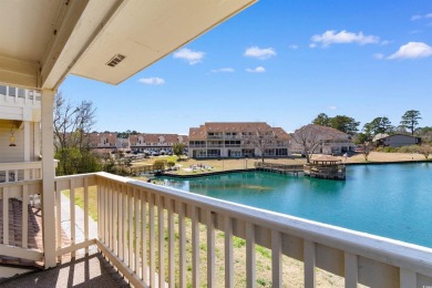 Welcome to this delightful 2-bedroom, 2-bathroom condo in the on Heron Point Golf Club in South Carolina - for sale on GolfHomes.com, golf home, golf lot