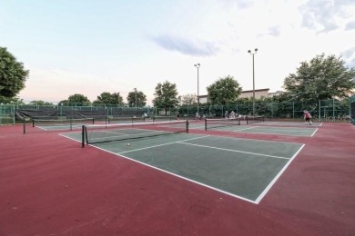 *** BRAND NEW ROOF SEPT 2025 *** Welcome to 3614 Kingswood Ct on Kings Ridge Golf Club in Florida - for sale on GolfHomes.com, golf home, golf lot