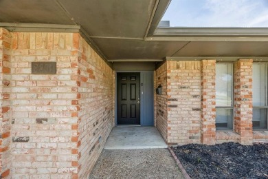 Come tour this beautifully updated home in the highly desirable on The Country Place in Texas - for sale on GolfHomes.com, golf home, golf lot