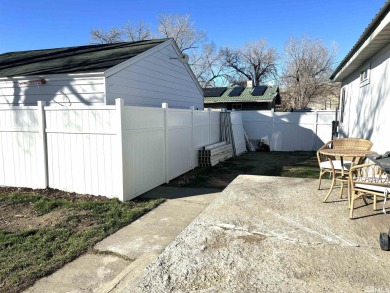 3 bedroom 1 bath stick built home conveniently located in town on Winnemucca Golf Course in Nevada - for sale on GolfHomes.com, golf home, golf lot