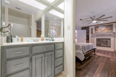 All this space for only $145 a square foot in DeCordova Bend on De Cordova Bend Country Club in Texas - for sale on GolfHomes.com, golf home, golf lot