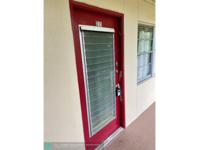 *Great Price* on this 2-Bedroom  1.5 Bathroom - 3rd Floor on Flamingo Lakes Country Club in Florida - for sale on GolfHomes.com, golf home, golf lot