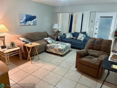 *Great Price* on this 2-Bedroom  1.5 Bathroom - 3rd Floor on Flamingo Lakes Country Club in Florida - for sale on GolfHomes.com, golf home, golf lot