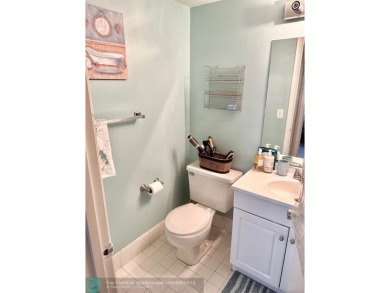 *Great Price* on this 2-Bedroom  1.5 Bathroom - 3rd Floor on Flamingo Lakes Country Club in Florida - for sale on GolfHomes.com, golf home, golf lot