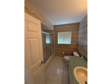 *** DON'T MISS THIS OPPORTUNITY TO MAKE THIS HOME YOUR OWN *** on Ocala Palms Golf and Country Club in Florida - for sale on GolfHomes.com, golf home, golf lot