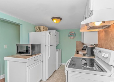 Do you want to live on VACATION full time or have a fabulous on Prestwick Country Club in South Carolina - for sale on GolfHomes.com, golf home, golf lot