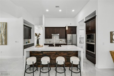 Move-in ready! This brand-new 3 bedroom, 3 bath + den pool home on Royal Tee Country Club in Florida - for sale on GolfHomes.com, golf home, golf lot
