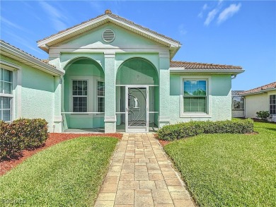 This pristine Ibis II model in HERONS GLEN COUNTRY CLUB sits in on Herons Glen Golf and Country Club in Florida - for sale on GolfHomes.com, golf home, golf lot