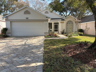FIXER UPPER!!  Make this your Dream Home. 2bd/plus den/office on Kings Ridge Golf Club in Florida - for sale on GolfHomes.com, golf home, golf lot