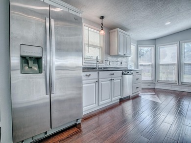 Completely remodeled manufactured home located in the desirable on El Diablo Executive Golf Course in Florida - for sale on GolfHomes.com, golf home, golf lot