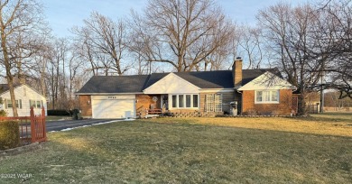 Welcome to this charming ranch-style home at 3262 Bonnieview Dr on Springbrook Golf Course in Ohio - for sale on GolfHomes.com, golf home, golf lot