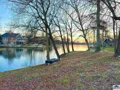 Looking for land with water for your perfect lake front dream on Idle Creek Golf Course in Indiana - for sale on GolfHomes.com, golf home, golf lot