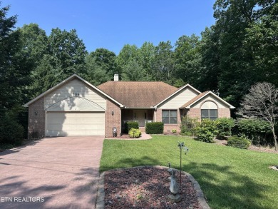 Beautiful brick 3 bedroom, 3 bathroom home in sought-after on Druid Hills Golf Club in Tennessee - for sale on GolfHomes.com, golf home, golf lot