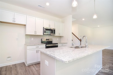 Take advantage of limited-time rates as low as 5.25% fixed this on Fox Den Country Club in North Carolina - for sale on GolfHomes.com, golf home, golf lot
