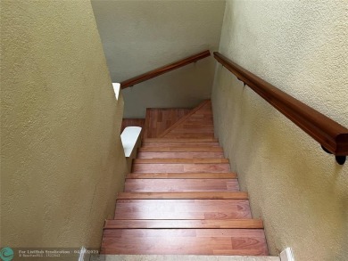 This charming 2-bedroom, 1.5-bath corner-unit townhome offers on Colony West Country Club in Florida - for sale on GolfHomes.com, golf home, golf lot