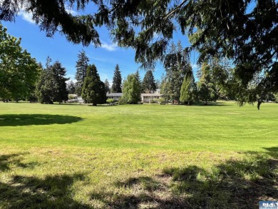 NNA Prater Place on  in Washington - for sale on GolfHomes.com, golf home, golf lot