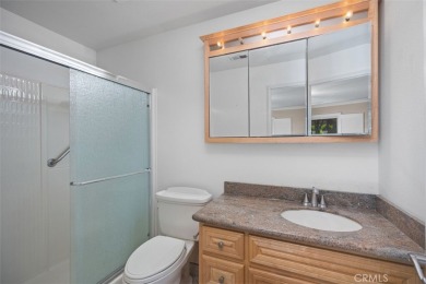 Fully upgraded beautiful 2 bedroom/2 bathroom single level on Leisure Village Par 3 Golf Course in California - for sale on GolfHomes.com, golf home, golf lot