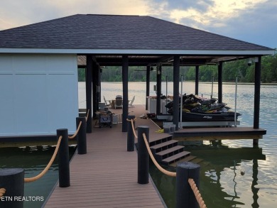 A rare chance to own one of East Tennessee's most desirable on Rarity Bay Country Club - Loudon in Tennessee - for sale on GolfHomes.com, golf home, golf lot