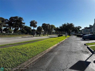 This charming 2-bedroom, 1.5-bath corner-unit townhome offers on Colony West Country Club in Florida - for sale on GolfHomes.com, golf home, golf lot