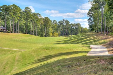 MOTIVATED SELLER IS READY TO MOVE TO THE BEACH! Bring your on Monticello Golf Club At Savannah Lakes in South Carolina - for sale on GolfHomes.com, golf home, golf lot