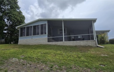 FULLY RENOVATED HOME in ZELLWOOD STATION, 2 bedrooms, 2 baths on Zellwood Station Country Club in Florida - for sale on GolfHomes.com, golf home, golf lot