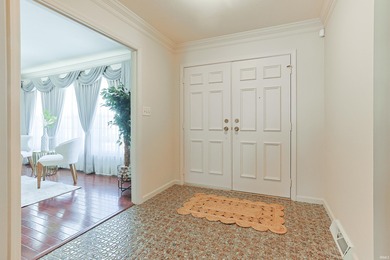 Welcome to your beautifully updated 4 bedroom, 2.5 bath ranch on Knollwood Country Club in Indiana - for sale on GolfHomes.com, golf home, golf lot