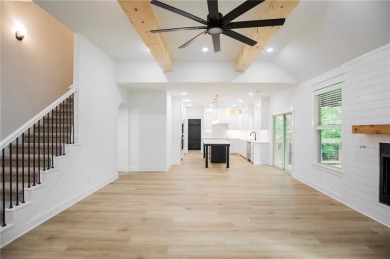 Brand New Bella Vista Home! 2 bed + OFFICE/2.5 bath home in on Branchwood Golf Course in Arkansas - for sale on GolfHomes.com, golf home, golf lot