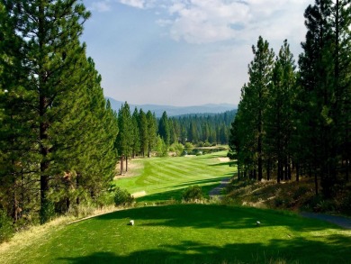 DO YOU HEAR THAT? It's the sound (silence) of the shooting stars on Nakoma Golf Resort in California - for sale on GolfHomes.com, golf home, golf lot