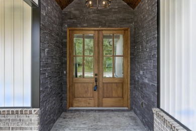 A MUST SEE, 2,811sqft NEW Construction.  FLAT Lot. This 4 BR, 3 on Tellico Village Golf Club in Tennessee - for sale on GolfHomes.com, golf home, golf lot