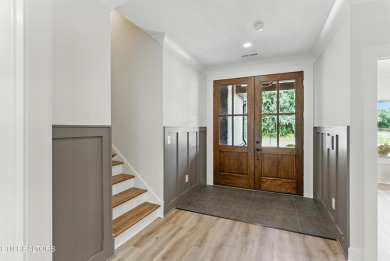 A MUST SEE, 2,811sqft NEW Construction.  FLAT Lot. This 4 BR, 3 on Tellico Village Golf Club in Tennessee - for sale on GolfHomes.com, golf home, golf lot