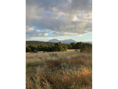 Beautiful Black Diamond lot back on the market don't miss out on Walsenburg Golf Club in Colorado - for sale on GolfHomes.com, golf home, golf lot