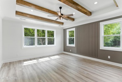 A MUST SEE, 2,811sqft NEW Construction.  FLAT Lot. This 4 BR, 3 on Tellico Village Golf Club in Tennessee - for sale on GolfHomes.com, golf home, golf lot