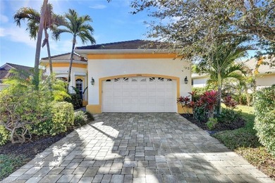 Golf Membership Included ($50,000 value) This spacious Single on Hunters Ridge Country Club in Florida - for sale on GolfHomes.com, golf home, golf lot