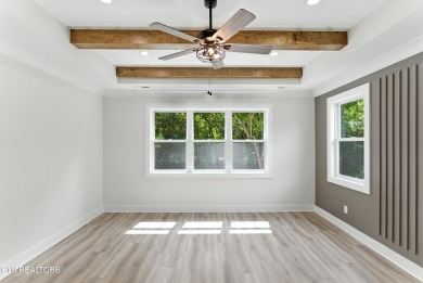 A MUST SEE, 2,811sqft NEW Construction.  FLAT Lot. This 4 BR, 3 on Tellico Village Golf Club in Tennessee - for sale on GolfHomes.com, golf home, golf lot