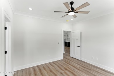 A MUST SEE, 2,811sqft NEW Construction.  FLAT Lot. This 4 BR, 3 on Tellico Village Golf Club in Tennessee - for sale on GolfHomes.com, golf home, golf lot