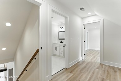 A MUST SEE, 2,811sqft NEW Construction.  FLAT Lot. This 4 BR, 3 on Tellico Village Golf Club in Tennessee - for sale on GolfHomes.com, golf home, golf lot