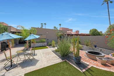 Light pours in, walls pushed back, and life flows indoors to out on McCormick Ranch Golf Club in Arizona - for sale on GolfHomes.com, golf home, golf lot