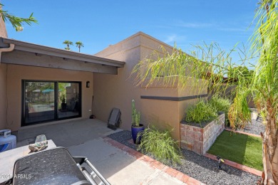 Light pours in, walls pushed back, and life flows indoors to out on McCormick Ranch Golf Club in Arizona - for sale on GolfHomes.com, golf home, golf lot