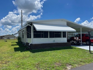 $92,900 ARE YOU KIDDING ME!!! Come make this home YOURS!!! on Six Lakes Country Club in Florida - for sale on GolfHomes.com, golf home, golf lot