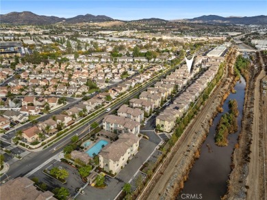 Welcome to 747 Savi Dr #104, a stunning tri-level end-unit on Green River Golf Club in California - for sale on GolfHomes.com, golf home, golf lot