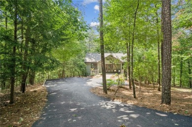 Absolutely adorable Big Canoe home! Cozy, quiet and peaceful on Big Canoe Golf Club - Cherokee in Georgia - for sale on GolfHomes.com, golf home, golf lot