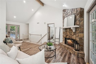 Absolutely adorable Big Canoe home! Cozy, quiet and peaceful on Big Canoe Golf Club - Cherokee in Georgia - for sale on GolfHomes.com, golf home, golf lot