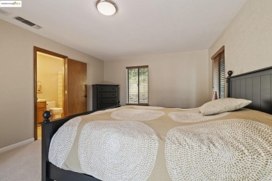 A comfortable 2126sqft, 2level cabin w/ 4bed, 3bath + bonus rm on Pine Mountain Lake Country Club in California - for sale on GolfHomes.com, golf home, golf lot