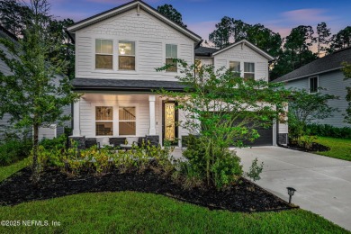 **Charming 4-Bedroom Home for Sale in Eagle Landing** This on Eagle Landing Golf Club in Florida - for sale on GolfHomes.com, golf home, golf lot