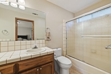 A comfortable 2126sqft, 2level cabin w/ 4bed, 3bath + bonus rm on Pine Mountain Lake Country Club in California - for sale on GolfHomes.com, golf home, golf lot